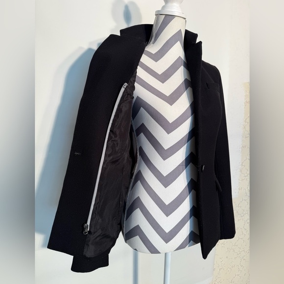 [SOLD] Cynthia Rowley Black Blazer size XS - Picture 7 of 10